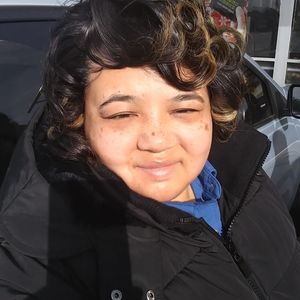 Meet your Posher, Laticia